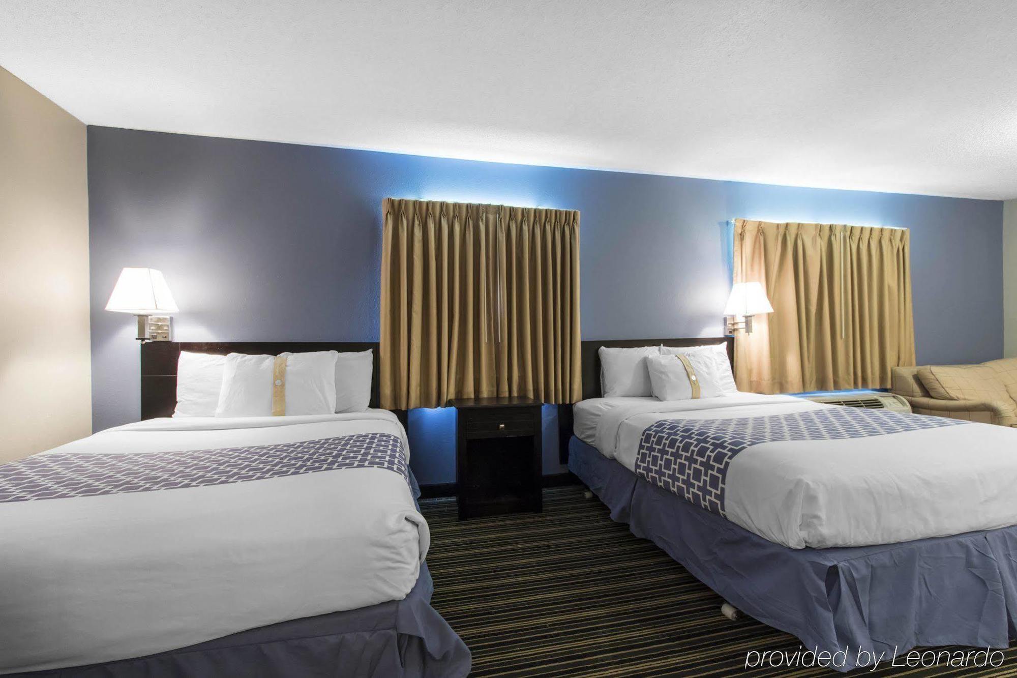 Suburban Extended Stay Hotel Naval Base Area Warrington Exterior foto